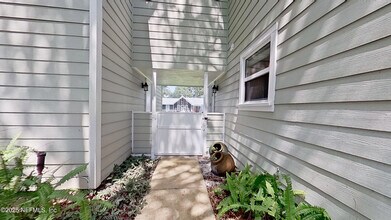 1115 Hamlet Ct in Neptune Beach, FL - Building Photo - Building Photo