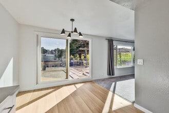 750 Bacon St, Unit 1 in San Francisco, CA - Building Photo - Building Photo