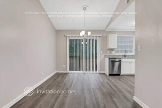 417 Maid Marion Ln in Stone Mountain, GA - Building Photo - Building Photo