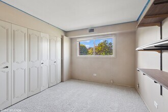 2301 Beau Monde Blvd in Lisle, IL - Building Photo - Building Photo