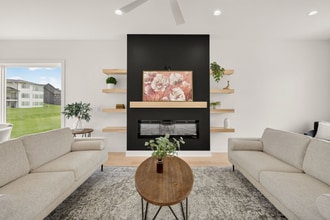 3943 NW 181st St in Clive, IA - Building Photo - Building Photo