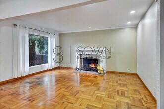 386 Cerrito Ave in Redwood City, CA - Building Photo - Building Photo