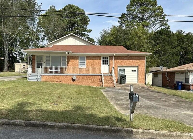 2712 Garvin Rd NW in Huntsville, AL - Building Photo