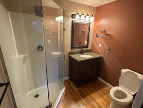 2100 Westwood Ln in Eugene, OR - Building Photo - Building Photo