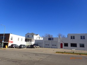 406 Downtown Plz in Fairmont, MN - Building Photo - Building Photo