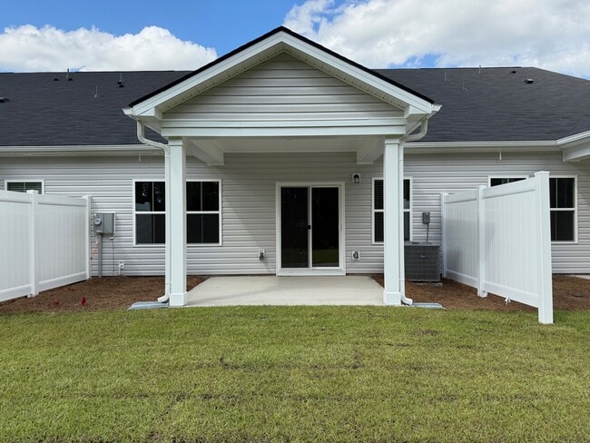 1033 Arborwood Ln SW in Ocean Isle Beach, NC - Building Photo - Building Photo