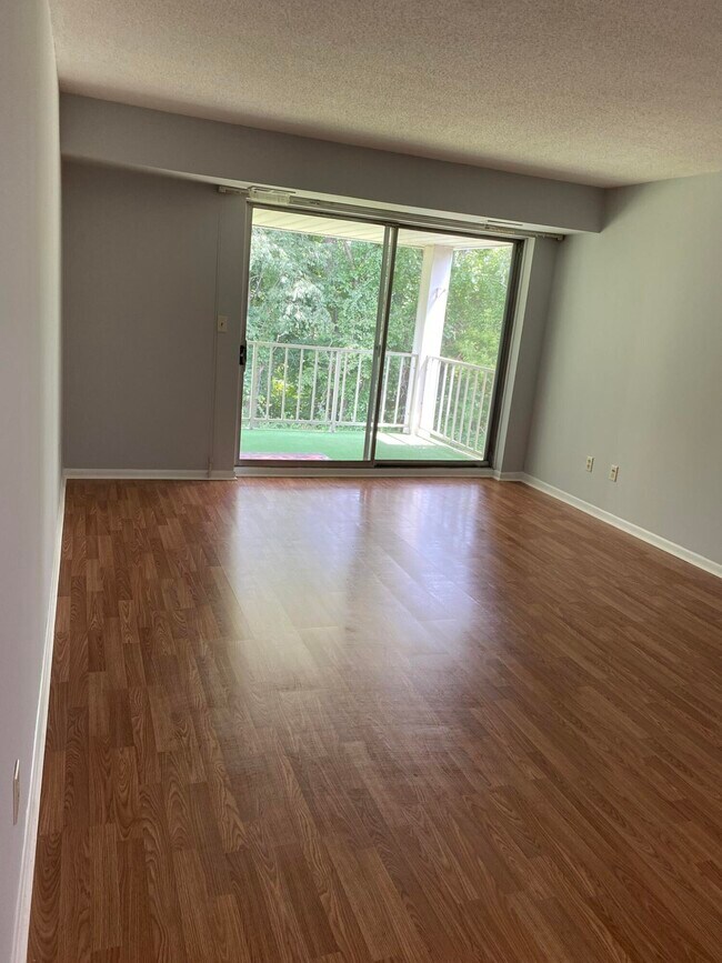 35980 Ann Arbor Trail in Livonia, MI - Building Photo - Building Photo