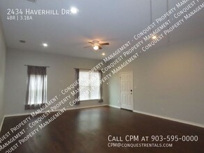 2434 Haverhill Dr in Tyler, TX - Building Photo - Building Photo