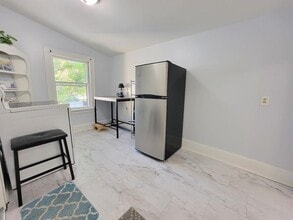 775 N Howard St in Akron, OH - Building Photo - Building Photo