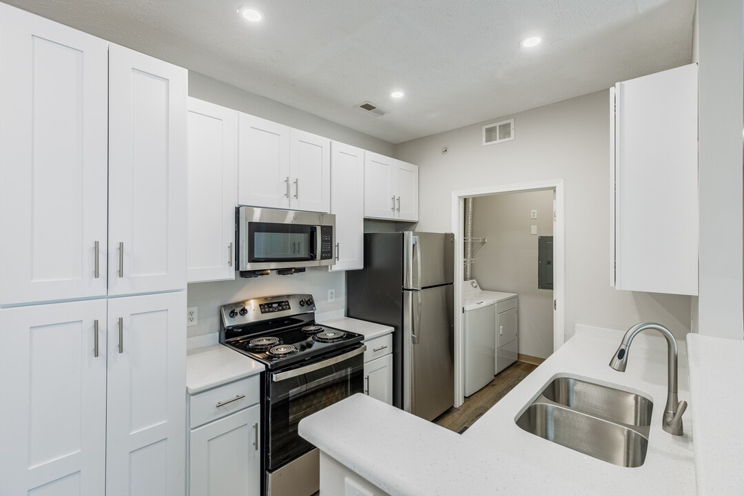 Ventana Hills in Coraopolis, PA - Building Photo