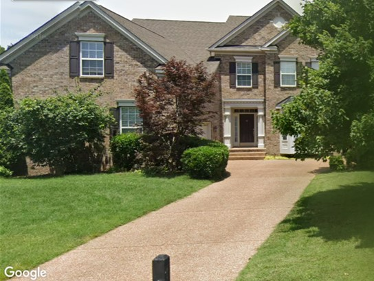 7044 Stone Run Dr in Brentwood, TN - Foto de edificio