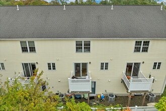 6 Partridge Ln in Salisbury, MA - Building Photo - Building Photo