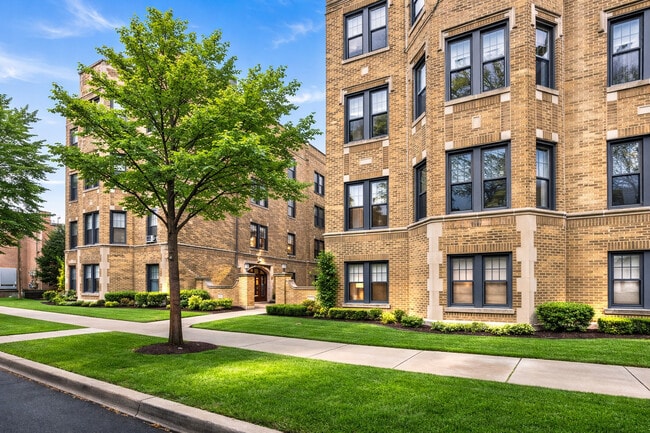 property at 2348 W Addison St