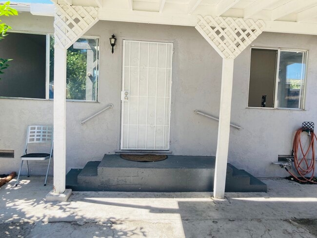 property at 141 N 33rd St