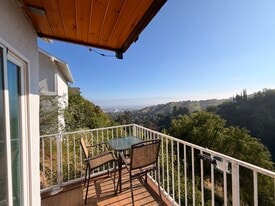 3910 Cody Rd in Sherman Oaks, CA - Building Photo