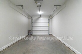 4839 Lake Ln in Knoxville, TN - Building Photo - Building Photo