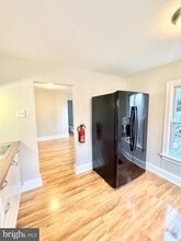 666 Jefferson Ave in Pottstown, PA - Foto de edificio - Building Photo