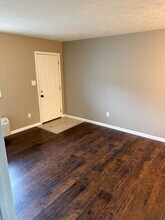 116 W Zupan St in Maryville, IL - Building Photo - Building Photo