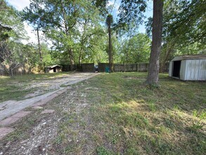 109 Birchwood Dr in Willis, TX - Building Photo - Building Photo