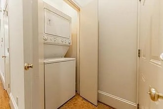 1424 W Cary St in Richmond, VA - Building Photo - Building Photo