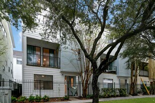 1434 Ennis St in Houston, TX - Building Photo