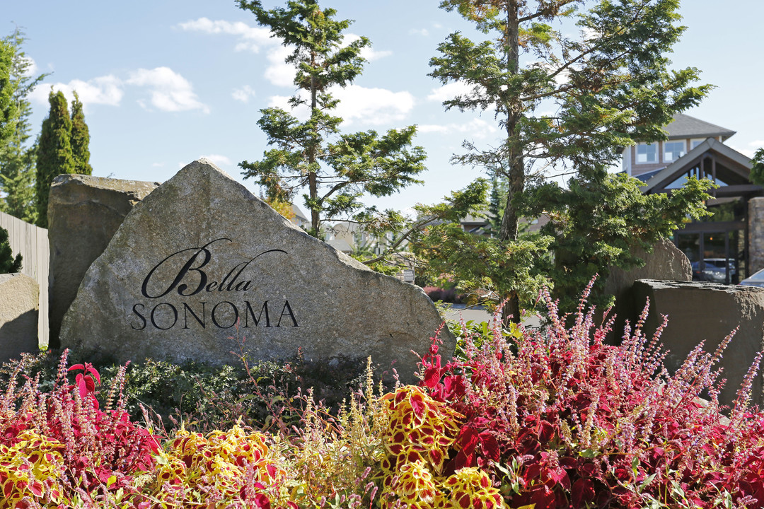 Bella Sonoma in Fife, WA - Foto de edificio