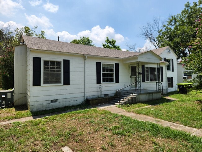property at 331 E 13th St