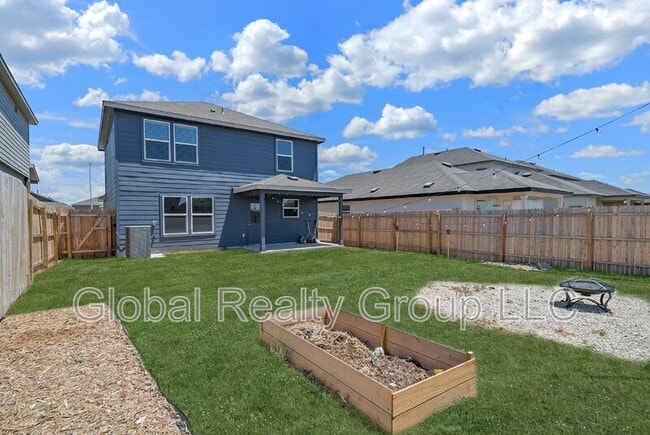 535 Wild Olive Wy in San Antonio, TX - Building Photo - Building Photo