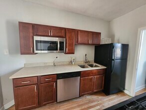 416 E 110th St in Chicago, IL - Building Photo - Building Photo