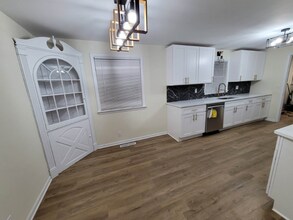 762 Burns Ct in Bourbonnais, IL - Building Photo - Building Photo