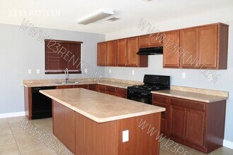3333 Patti Ln in Lancaster, CA - Building Photo - Building Photo
