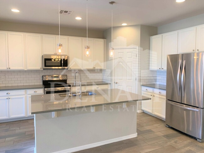 334 N 79th Pl in Mesa, AZ - Building Photo - Building Photo