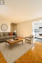 485 Huron St in Toronto, ON - Building Photo