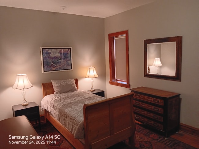 552 N Lawler Ave in Chicago, IL - Building Photo - Building Photo