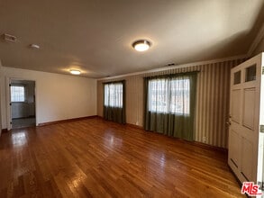 4337 Prospect Ave in Los Angeles, CA - Building Photo - Building Photo