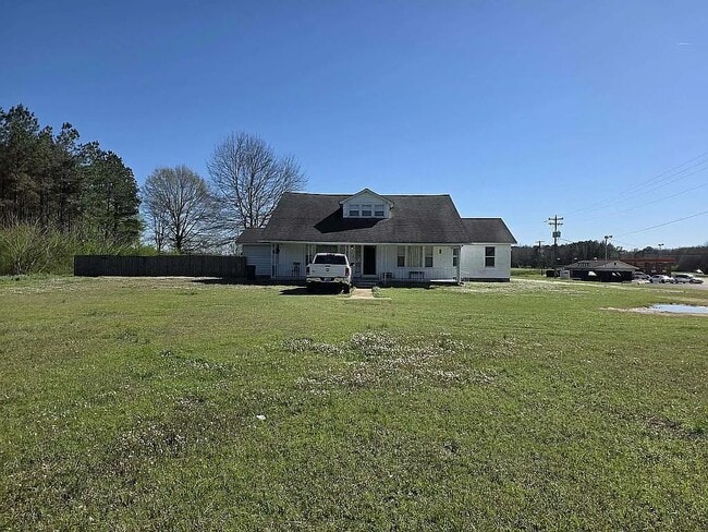 property at 40062 Hamilton Rd