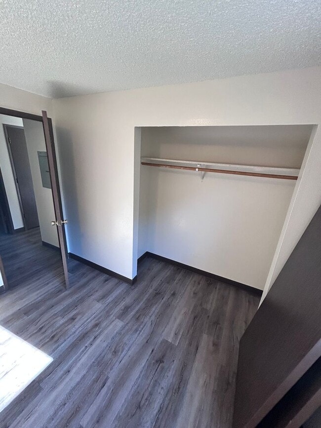 435 Ranch Rd, Unit B1 in Reedsport, OR - Building Photo - Building Photo