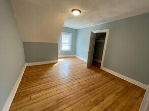 35 Cameron Ave in Somerville, MA - Building Photo - Building Photo