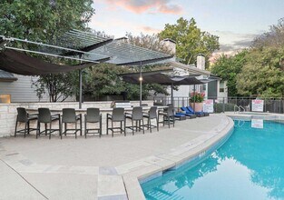 Barton Creek Landing in Austin, TX - Foto de edificio - Building Photo