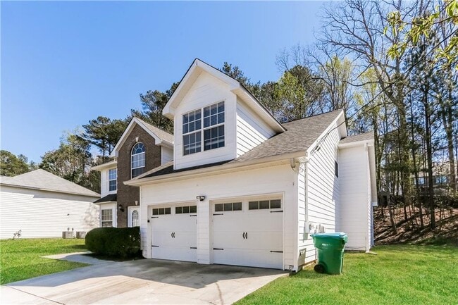 5150 Rock Pl Dr SW in Stone Mountain, GA - Building Photo - Building Photo