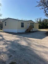 17300 Shady Hills Rd in Spring Hill, FL - Building Photo