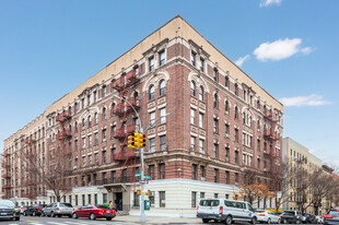 517-519 W 176th St in New York, NY - Building Photo
