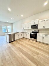 104 Zayd Ct in Jarrell, TX - Building Photo - Building Photo