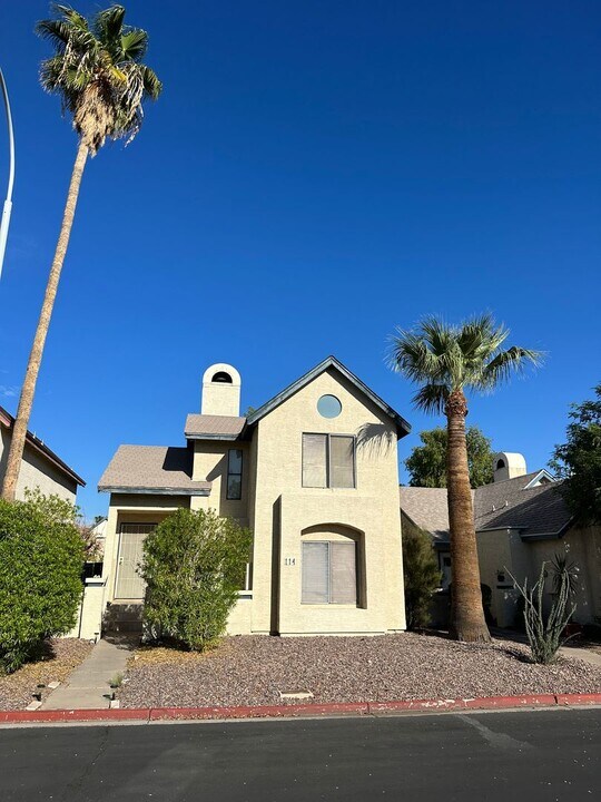 1535 1535 North Horne Ave in Mesa, AZ - Building Photo