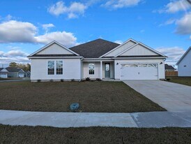 118 Shelby Dr in Crawfordville, FL - Building Photo