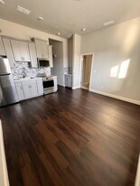 760 Aparicio Way in Galt, CA - Building Photo - Building Photo