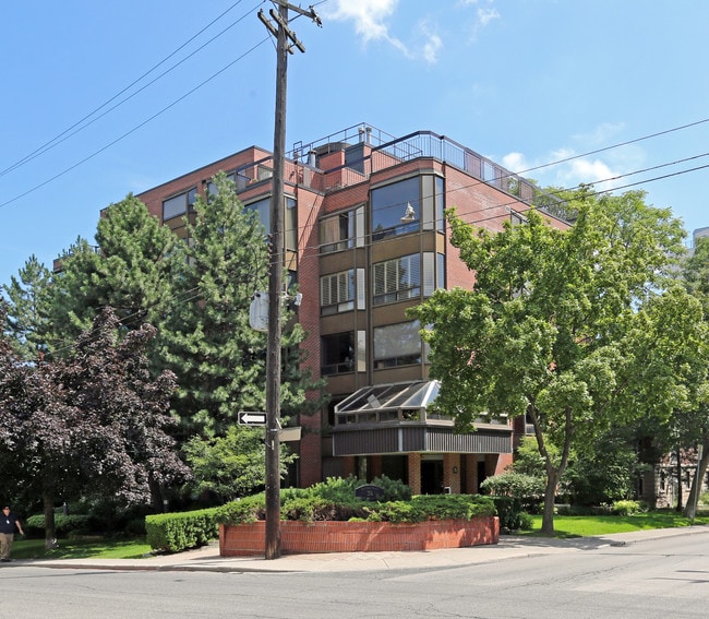 28 Duke St