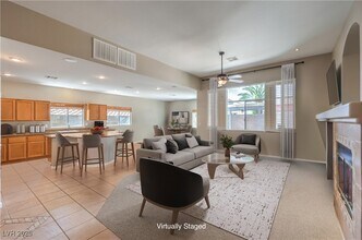 11135 River Hills Ln in Las Vegas, NV - Building Photo - Building Photo