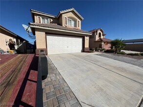 7962 Traditional Ct in Las Vegas, NV - Building Photo - Building Photo