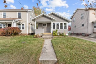 1005 Woodsdale Ave in Toledo, OH - Building Photo